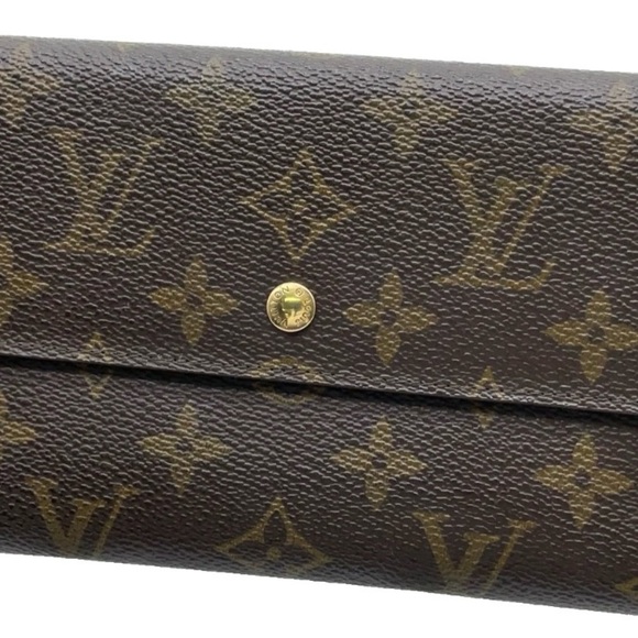 Auth Louis Vuitton Monogram
Portefeuille International MI0921 - Picture 1 of 12